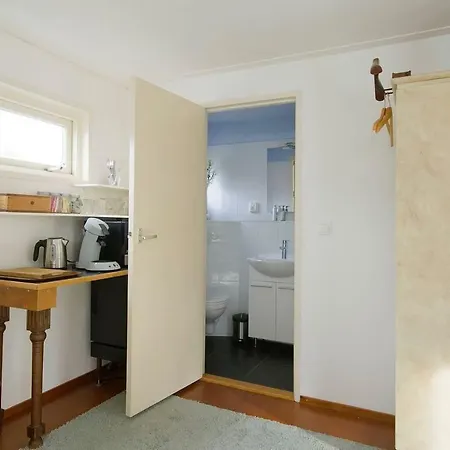 Authentic Dutch Houseboat In Zuid * Ámsterdam