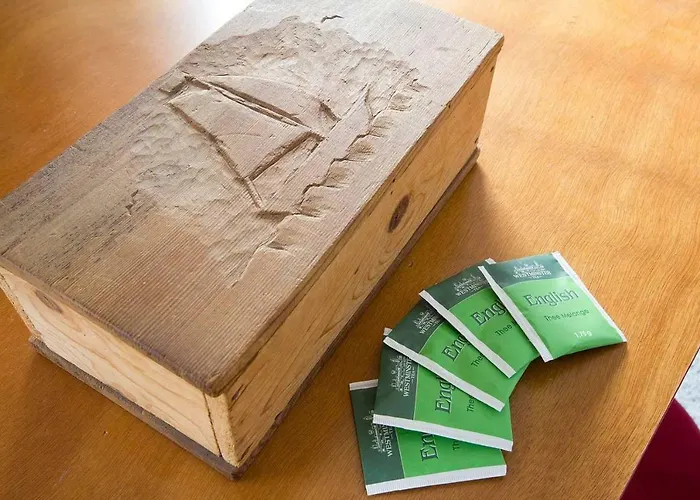 Hébergement de vacances Authentic Dutch Houseboat In Zuid *